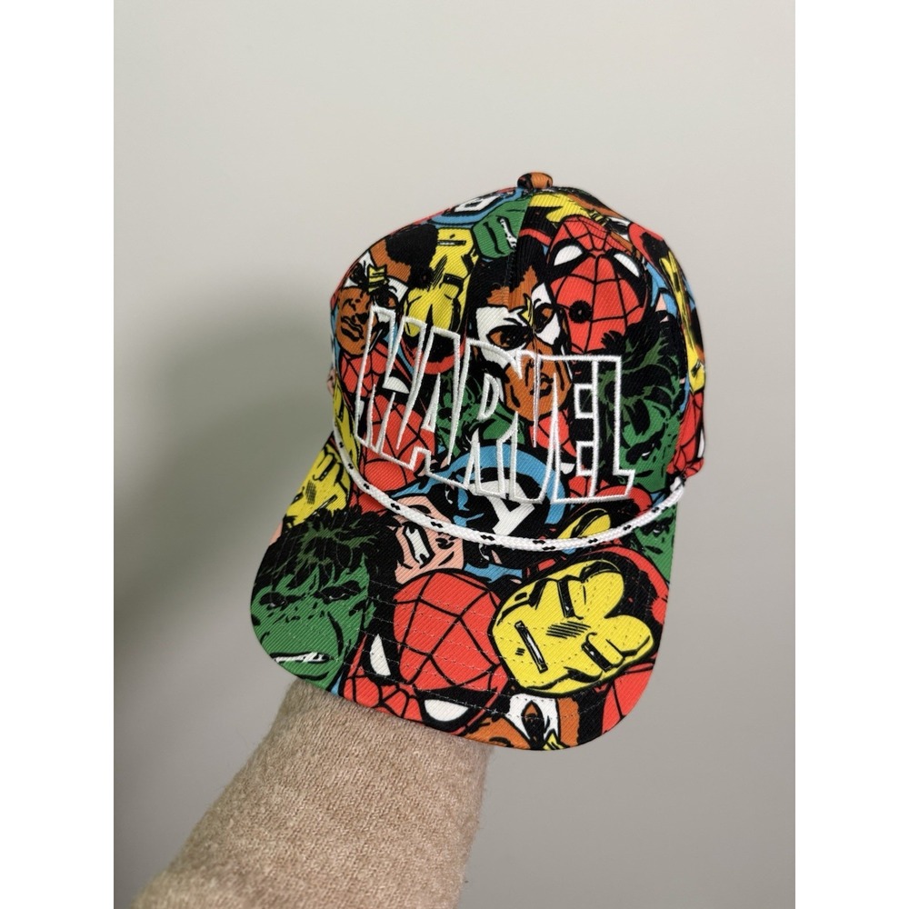 MARVEL HEROS Hat Cap Snapback One Size Hulk Captain America Graphic Comic